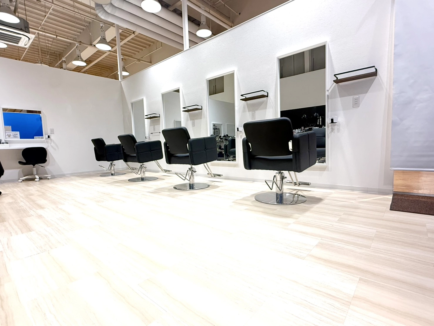 CoCo Color&Cut 益野店